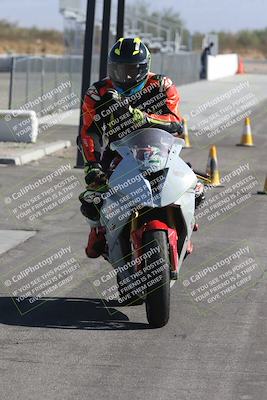 media/Sep-14-2025-2WTD (Sun) [[49ad454cd4]]/1-Around the Pits/